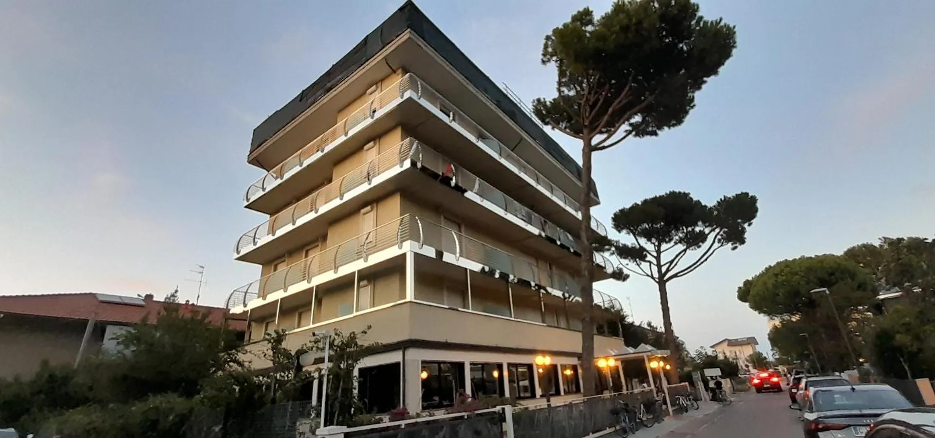 Hotel Marbella Cervia 3*,